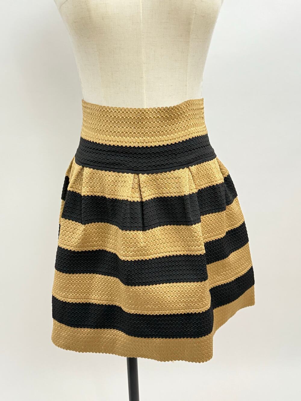 Neslay Designer Tan/Black Textured Stripe Mini Skirt, Size XL (runs very small)